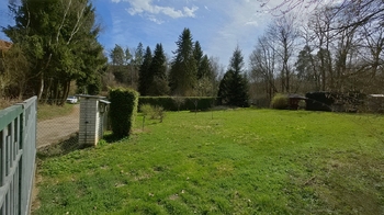 Prodej pozemku 897 m², Mšeno