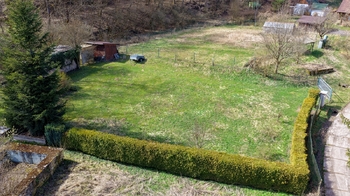 Prodej pozemku 897 m², Mšeno