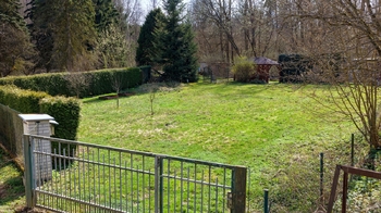 Prodej pozemku 897 m², Mšeno