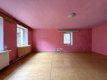 Prodej domu 426 m², Volyně