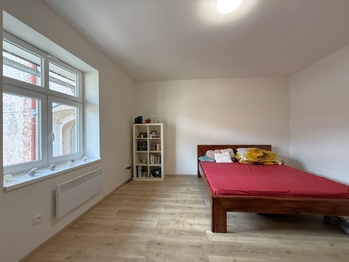 Prodej domu 426 m², Volyně