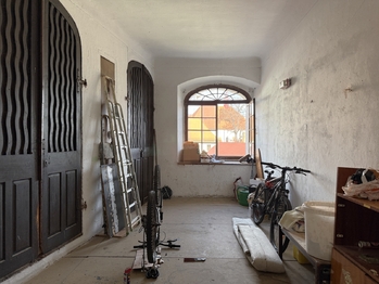 Prodej obchodních prostor 426 m², Volyně