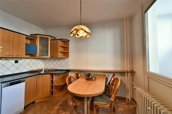 Prodej bytu 3+1 v osobním vlastnictví 80 m², Hradec Králové