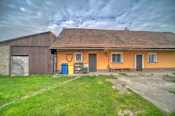 Prodej domu 44 m², Městec Králové