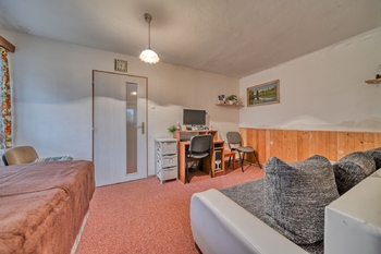 Prodej domu 44 m², Městec Králové