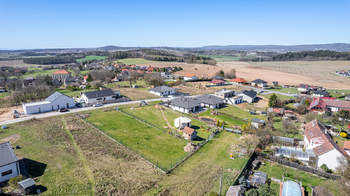 Prodej pozemku 1205 m², Háje