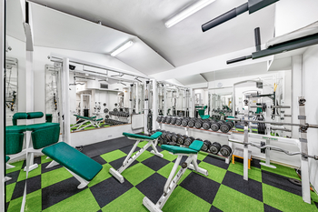 Prodej obchodních prostor 225 m², Praha 7 - Holešovice