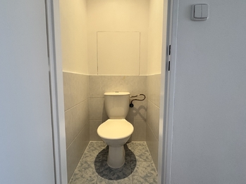 Prodej bytu 2+kk v osobním vlastnictví 43 m², Praha 4 - Háje