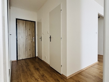 Prodej bytu 2+kk v osobním vlastnictví 43 m², Praha 4 - Háje