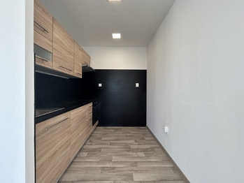Kuchyně - Pronájem bytu 1+1 v osobním vlastnictví 31 m², Nymburk