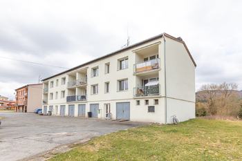 Prodej nájemního domu 315 m², Rybník