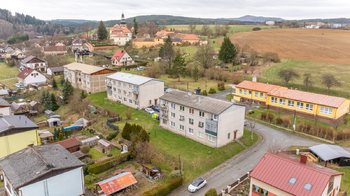 Prodej nájemního domu 530 m², Svojšín
