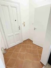 Pronájem bytu 1+kk v osobním vlastnictví 25 m², Praha 8 - Libeň