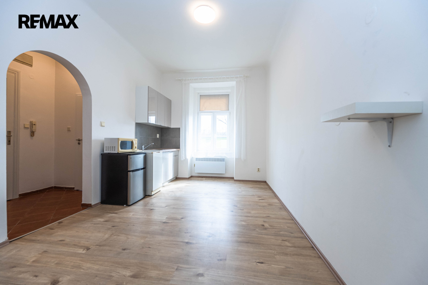 Pronájem bytu 1+kk v osobním vlastnictví, 25 m2, Praha 8 - Libeň