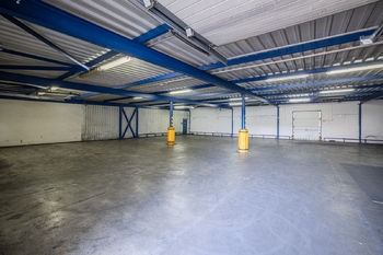 Pronájem výrobních prostor 9469 m², Plzeň