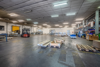 Pronájem výrobních prostor 9469 m², Plzeň