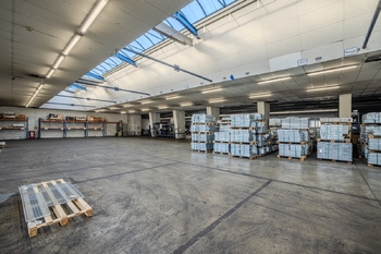 Pronájem výrobních prostor 9469 m², Plzeň