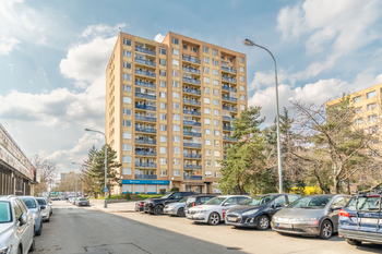 Prodej bytu 2+kk v osobním vlastnictví 45 m², Praha 4 - Chodov