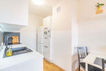 Prodej bytu 2+kk v osobním vlastnictví 45 m², Praha 4 - Chodov