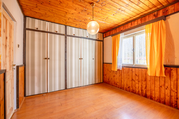 ložnice - Prodej chaty / chalupy 80 m², Žlutice