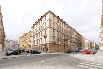 Pronájem 2+kk, Zborovská 814/19, Praha - Smíchov - Pronájem bytu 2+kk v osobním vlastnictví 56 m², Praha 5 - Smíchov