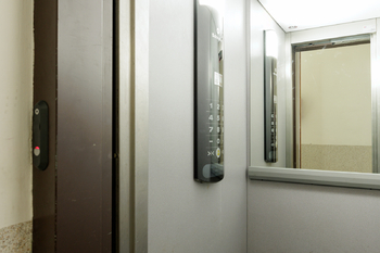 Pronájem 2+kk, Zborovská 814/19, Praha - Smíchov - Pronájem bytu 2+kk v osobním vlastnictví 56 m², Praha 5 - Smíchov