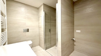 Pronájem bytu 1+kk v osobním vlastnictví 45 m², Praha 9 - Hloubětín