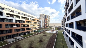 Pronájem bytu 1+kk v osobním vlastnictví 45 m², Praha 9 - Hloubětín