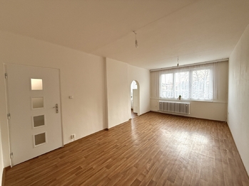 obývací pokoj - Pronájem bytu 3+1 v osobním vlastnictví 72 m², Netolice