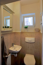 Samostatné WC - Prodej bytu 3+1 v osobním vlastnictví 115 m², České Budějovice