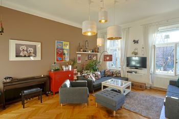 Obývací pokoj - Prodej bytu 3+1 v osobním vlastnictví 115 m², České Budějovice