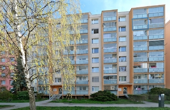 Prodej bytu 1+1 v osobním vlastnictví 32 m², Praha 9 - Letňany