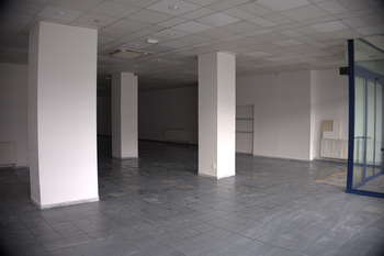 Pronájem obchodních prostor 325 m², Třebíč