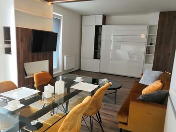 Pronájem bytu 1+kk v osobním vlastnictví 44 m², Praha 9 - Letňany