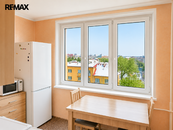 Prodej bytu 2+1 v osobním vlastnictví 61 m², Ostrov