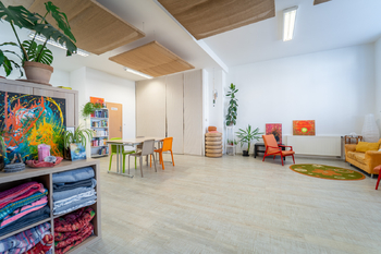 Nebytový prostor  - Prodej obchodních prostor 61 m², Poděbrady