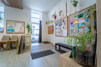 Vstup do nebytového prostoru  - Prodej obchodních prostor 61 m², Poděbrady