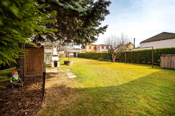 zahrada - Prodej domu 270 m², České Budějovice