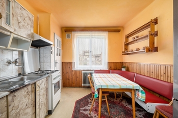 byt 1 - kuchyň - Prodej domu 270 m², České Budějovice