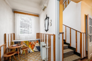 byt 1 - chodba - Prodej domu 270 m², České Budějovice