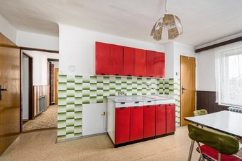 byt 2 - kuchyň - Prodej domu 270 m², České Budějovice