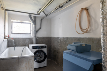 sklep - Prodej domu 270 m², České Budějovice