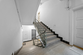 Prodej bytu 2+kk v osobním vlastnictví 46 m², Praha 3 - Žižkov