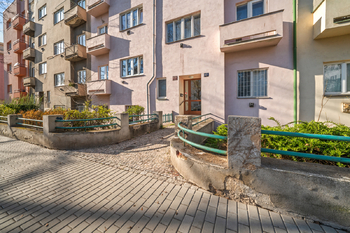 Prodej bytu 2+kk v osobním vlastnictví 46 m², Praha 3 - Žižkov