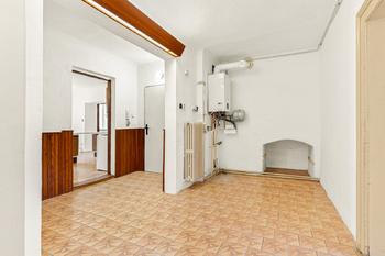 Hala 13,4 m² - Prodej bytu 4+1 v osobním vlastnictví 118 m², Praha 1 - Malá Strana