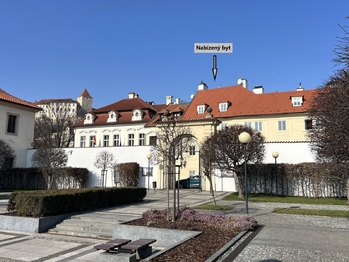 Prodej bytu 4+1 v osobním vlastnictví 118 m², Praha 1 - Malá Strana