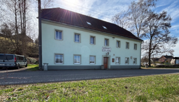 Prodej domu 302 m², Černousy