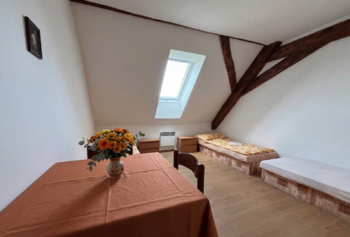 Pokoj 2 - Prodej domu 302 m², Černousy