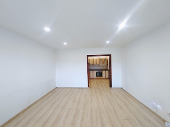 Obývací pokoj - Prodej bytu 2+1 v osobním vlastnictví 50 m², Havířov