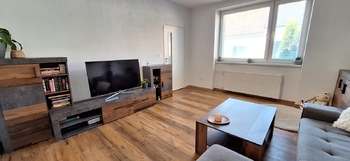 Obývací pokoj  - Prodej domu 84 m², Letonice